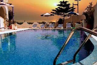 pool-santorini